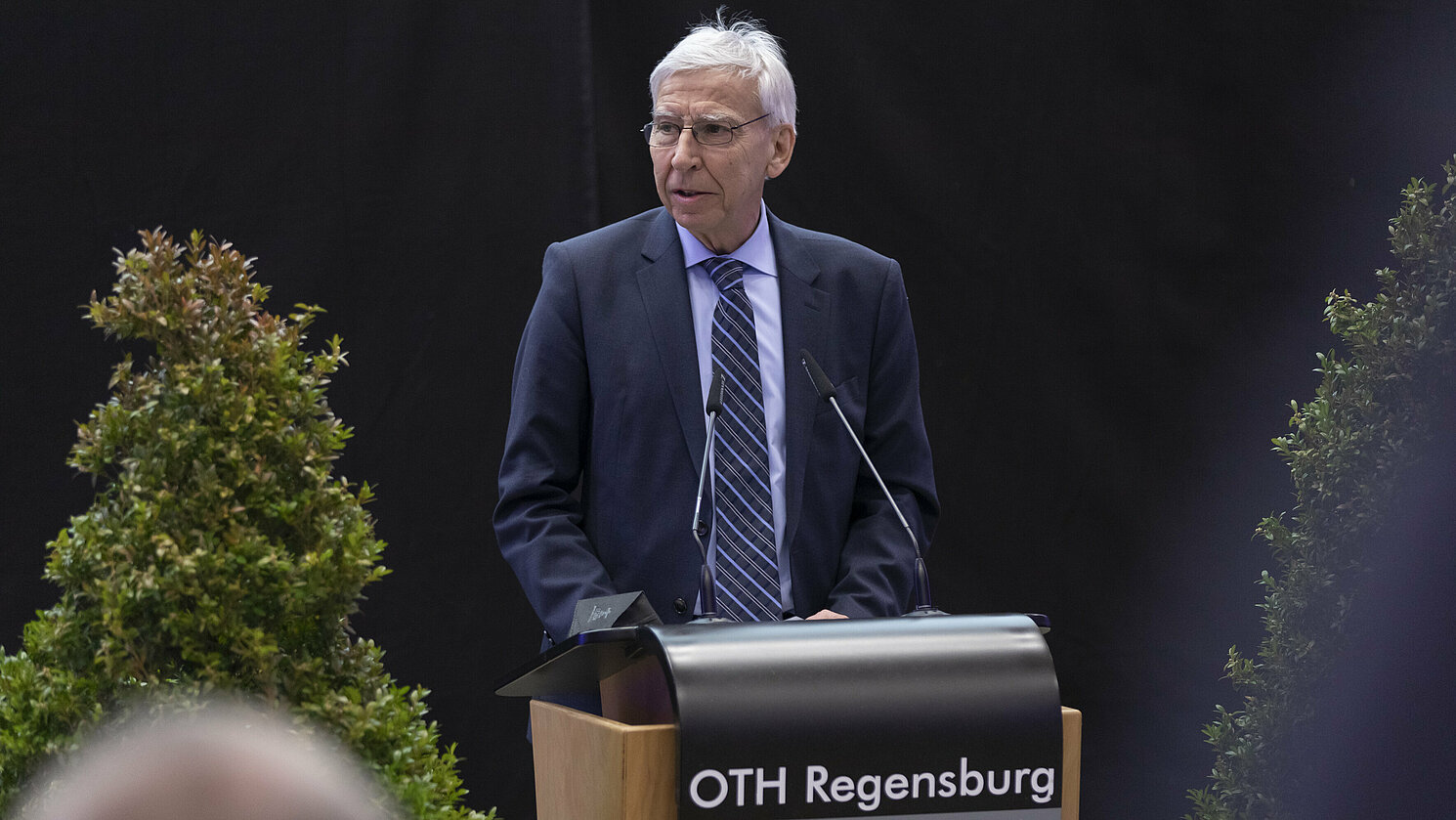 Prof. Dr. Udo Hebel, Präsident der Universität Regensburg, sagte, Wolfgang Baier habe stets die Entwicklung des gesamten Campus im Blick gehabt.
