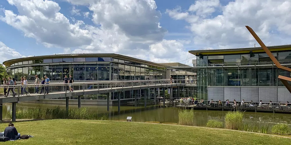 Campus am See der OTH Regensburg