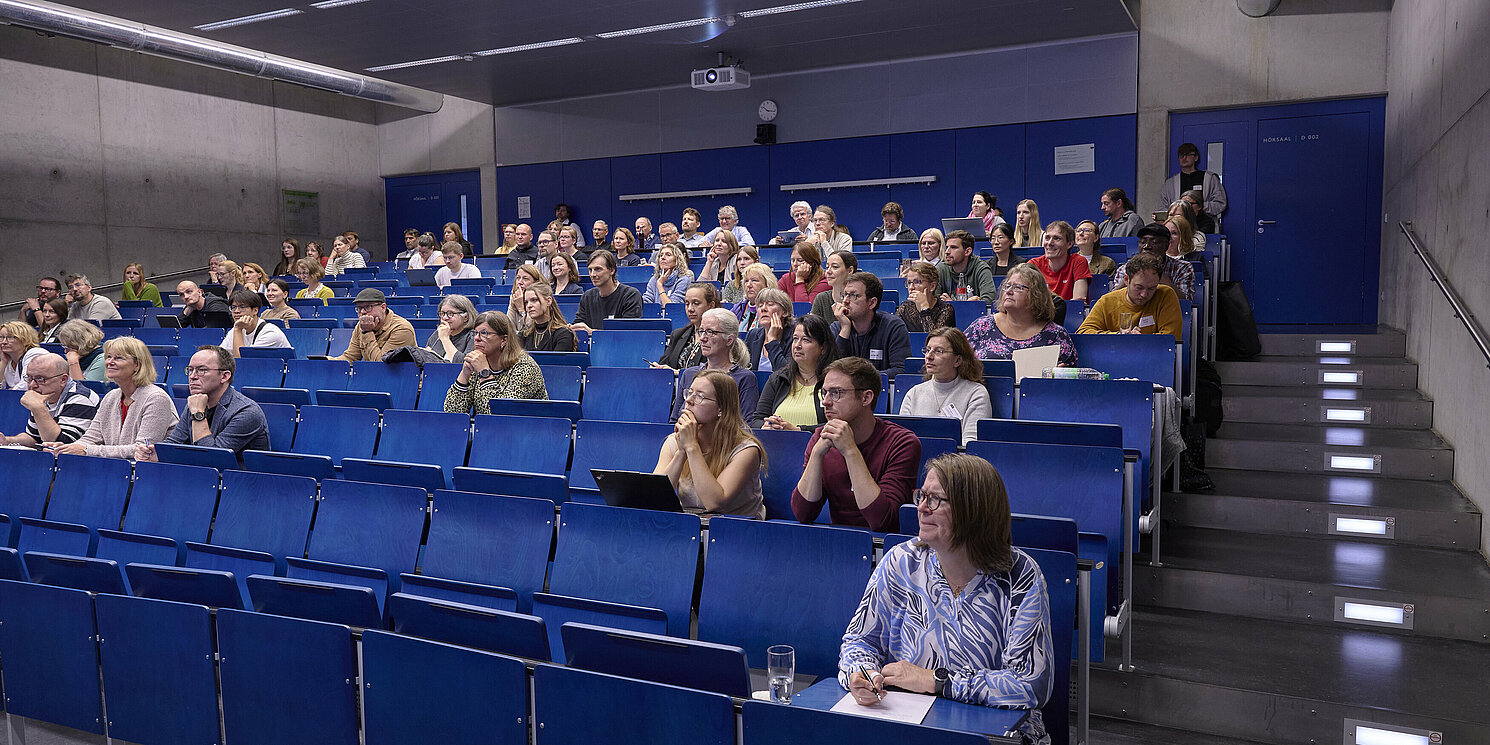 Die teilnehmenden im Hörsaal