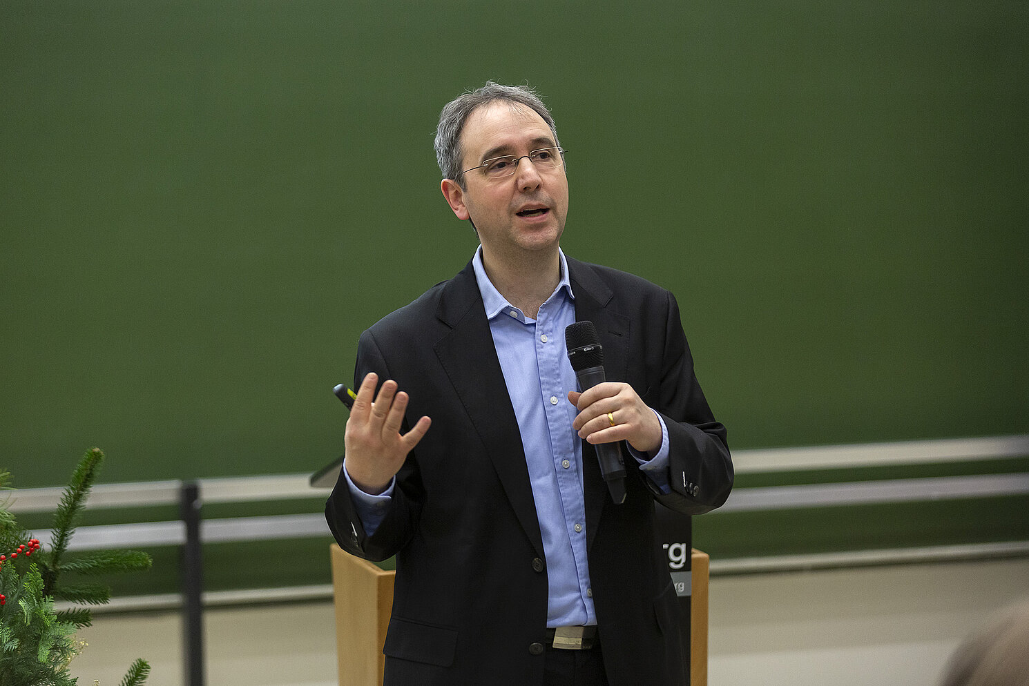 Die Digitalisierung ist für Dr. med. Tobias Daniel Gantner, Geschäftsführer HealthCare Futurists GmbH, nicht vom Himmel gefallen, machte er in seiner Festansprache deutlich. 
