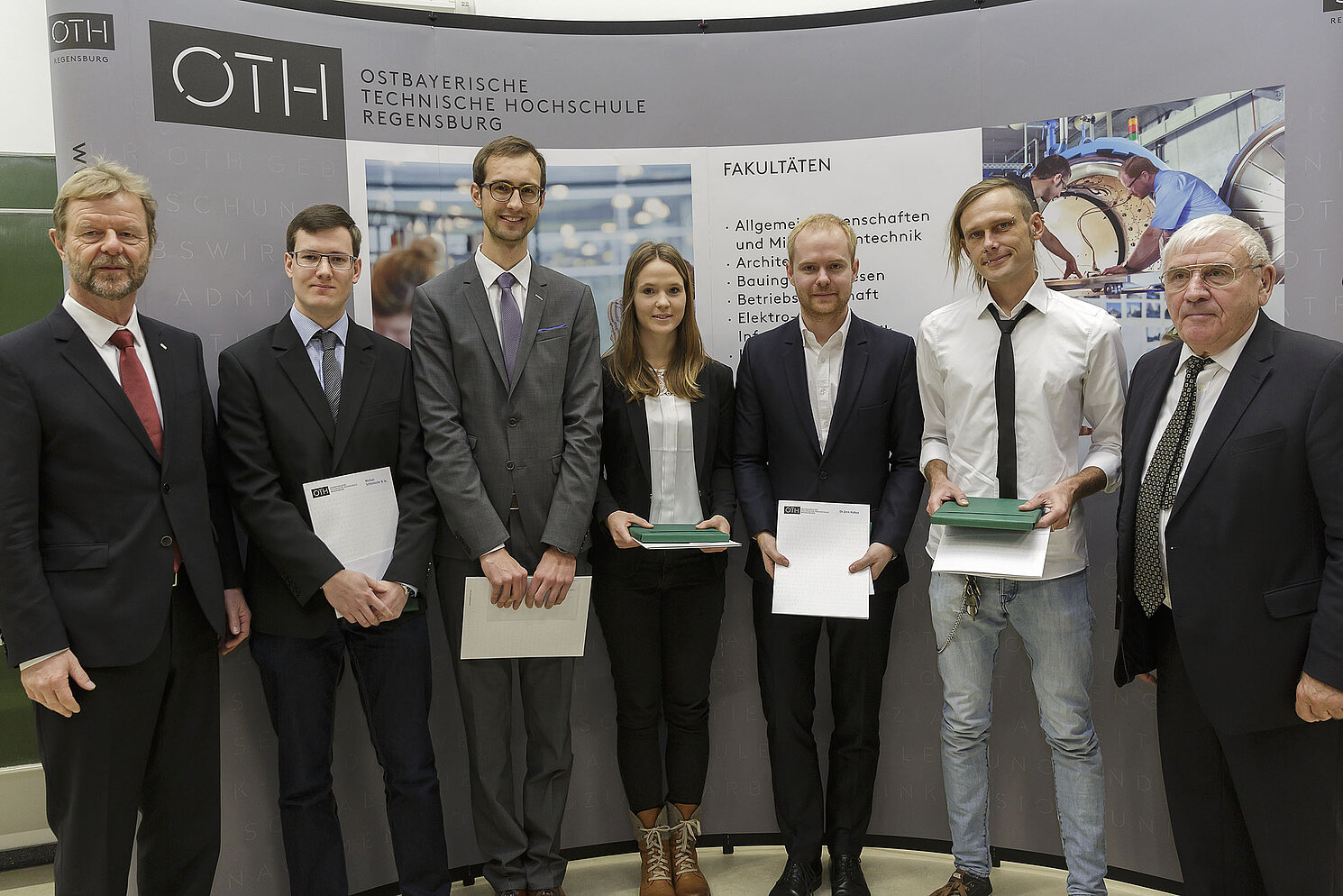 Preisvergabe der Stiftung zur Förderung der Hochschule Regensburg e.V.
