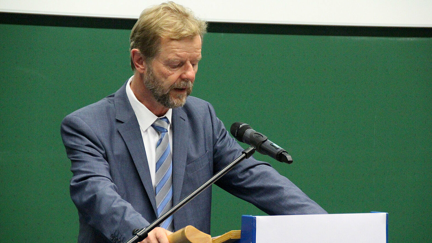 Präsident Prof. Dr. Wolfgang Baier begrüßte die Gäste beim Science Award.
