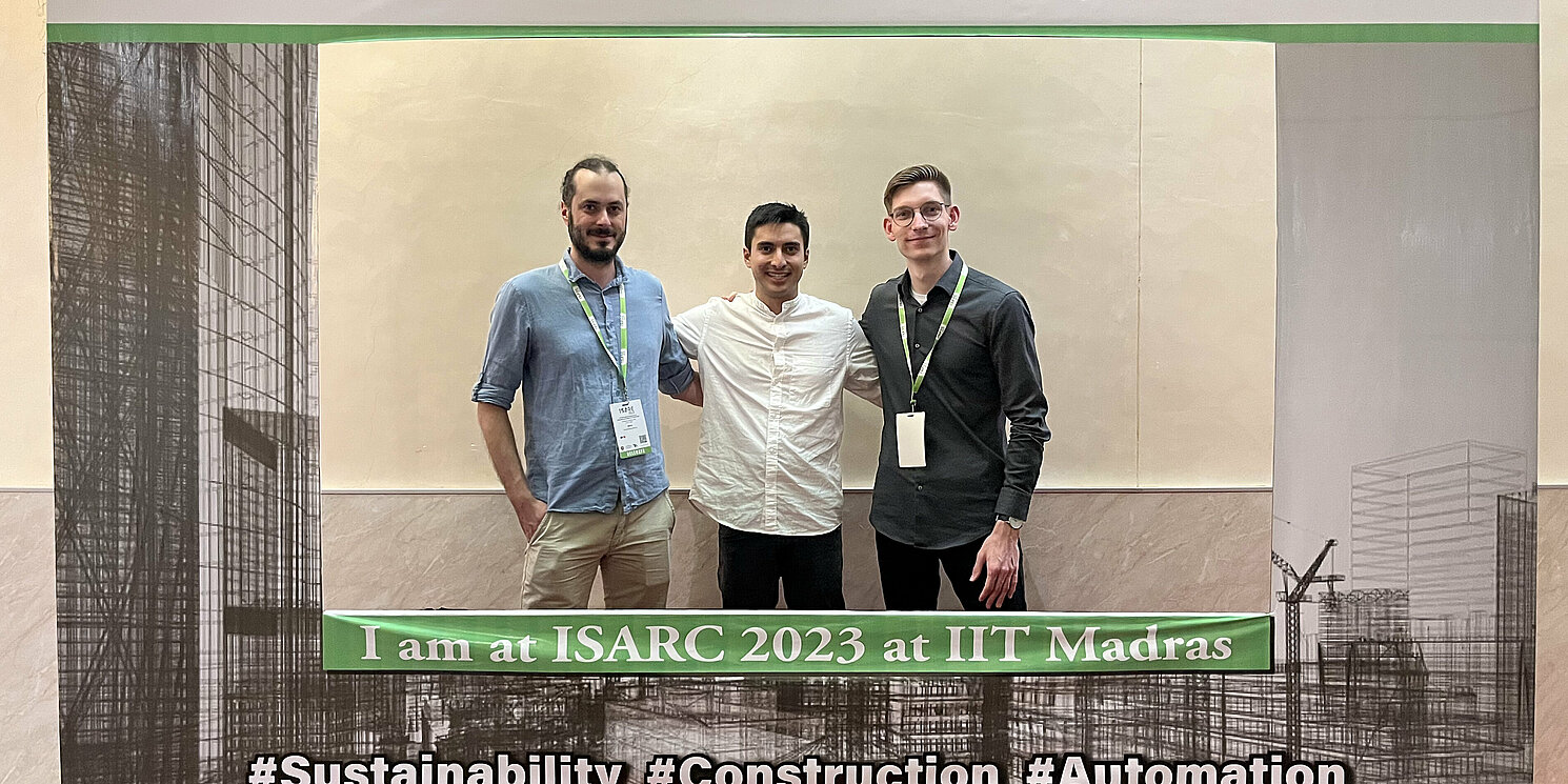 Marc Schmailzl (rechts) mit Kollegen auf der ISARC 2023. Alle Fotos: Marc Schmailzl