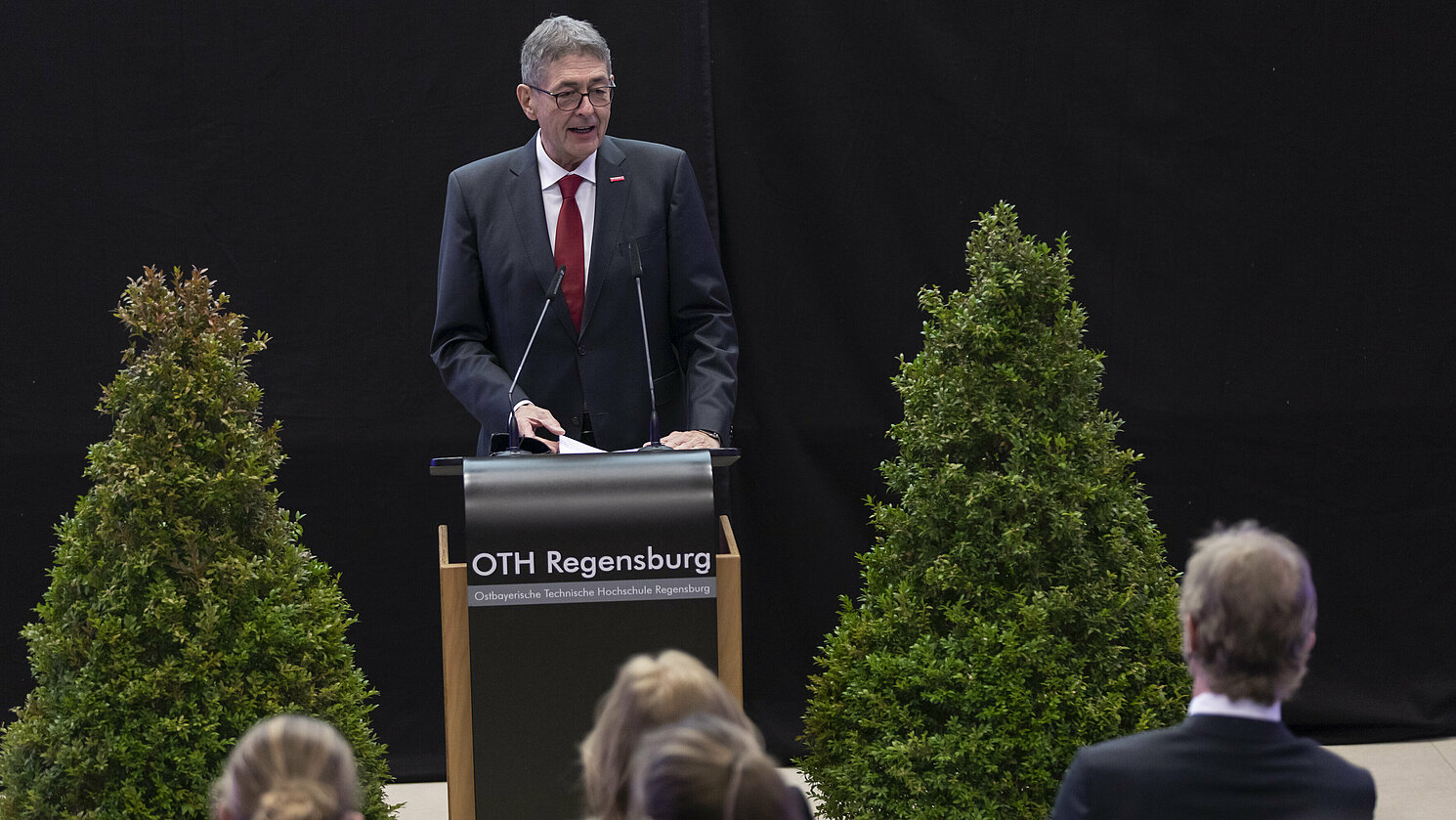 Dr. Georg Haber, Präsident der Handwerkskammer Niederbayern-Oberpfalz und Vorsitzender des Hochschulrats der OTH Regensburg.