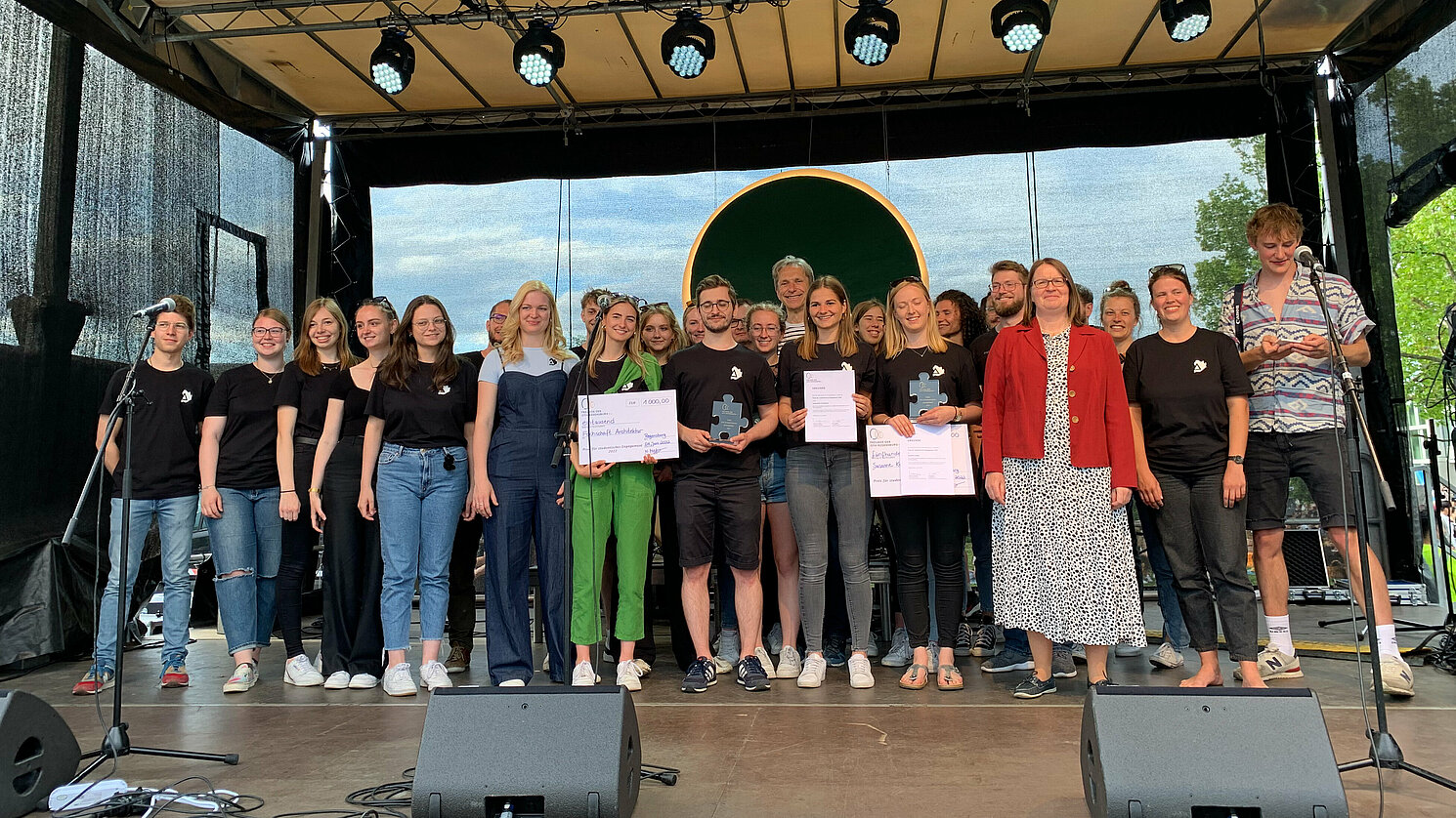 Den Gruppenpreis in Höhe von 1000 Euro erhielt die Fachschaft Architektur. 