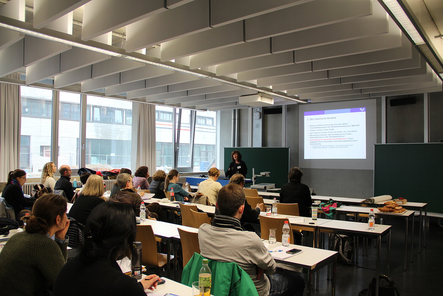 Zum Thema "Care und Arbeit" gab es Input von Dr. Karin Jurczyk. Foto: Prof. Dr. Clarissa Rudolph
