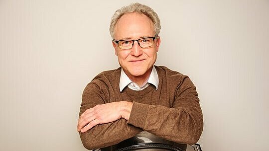 Gastreferent Dr. Andreas Roß erläuterte beim Lehrbeauftragtentreffen der Fakultät Angewandte Sozial- und Gesundheitswissenschaften rechtliche Aspekte der Online-Lehre.