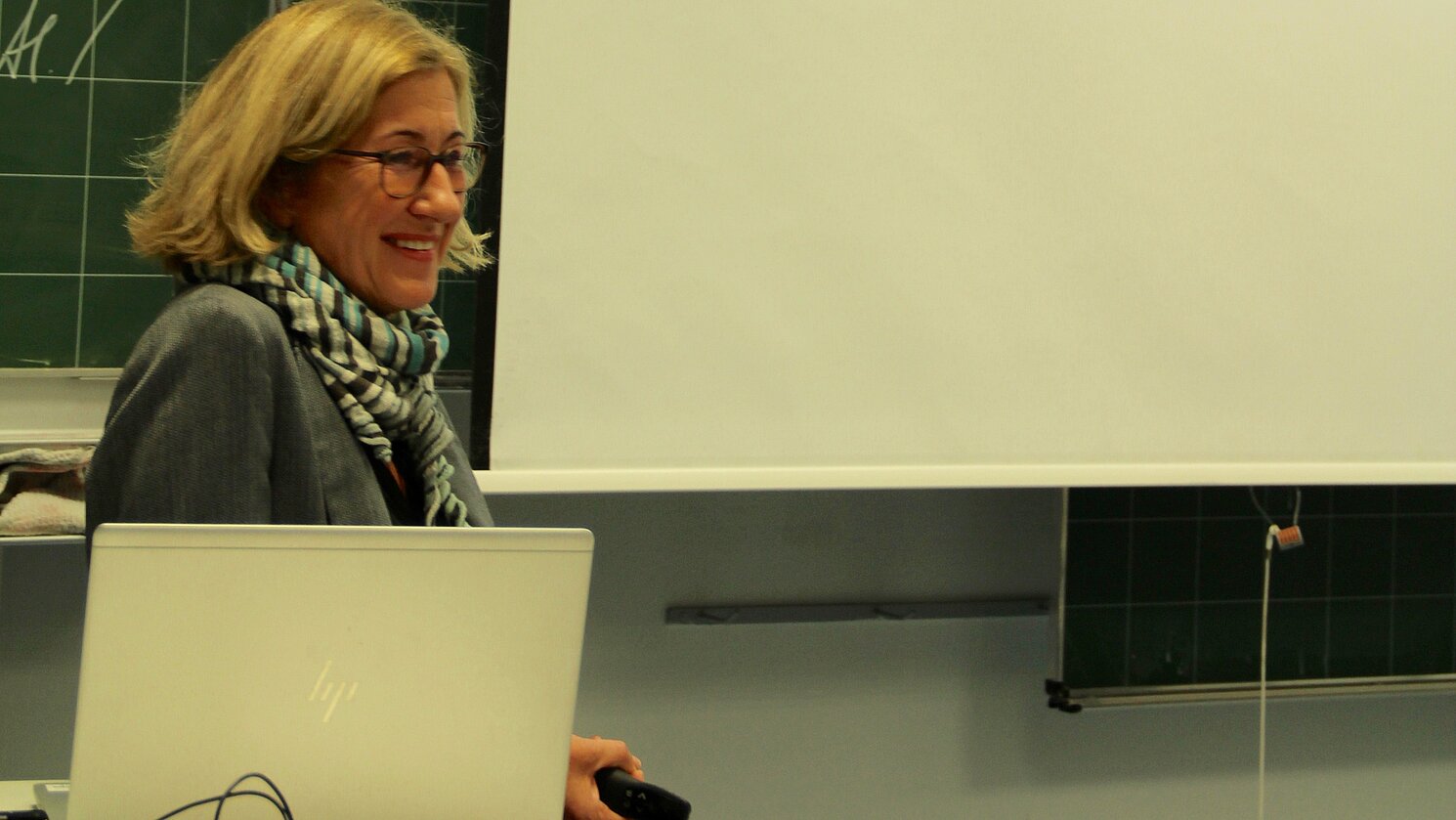 Prof. Dr. Barbara Seidenstücker von der OTH Regensburg referierte im November 2019 zum Thema „Kinder in Not – zwischen familiären Notlagen und sozialpädagogischem Ringen um Hilfe“.