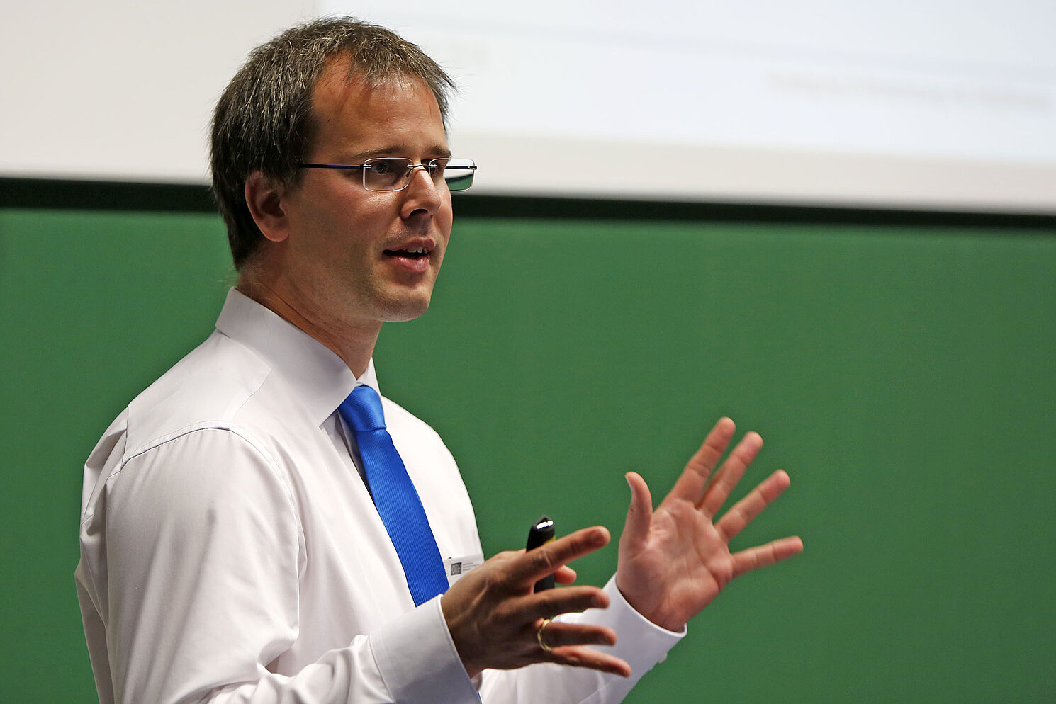 Dr. Tobias Ebinger, TADANO