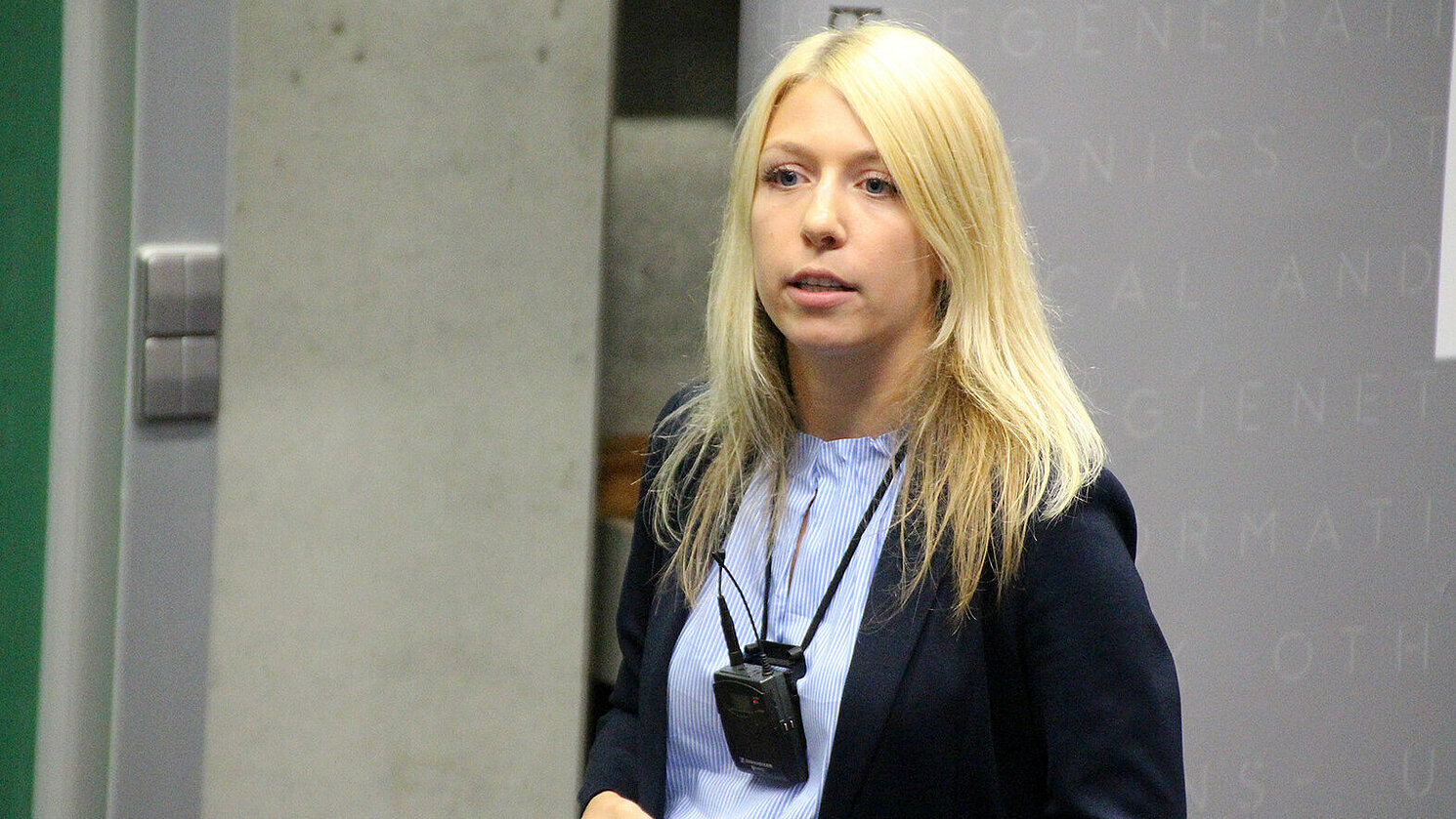 Bei der Präsentation: Preisträgerin Jasmin Neefischer.