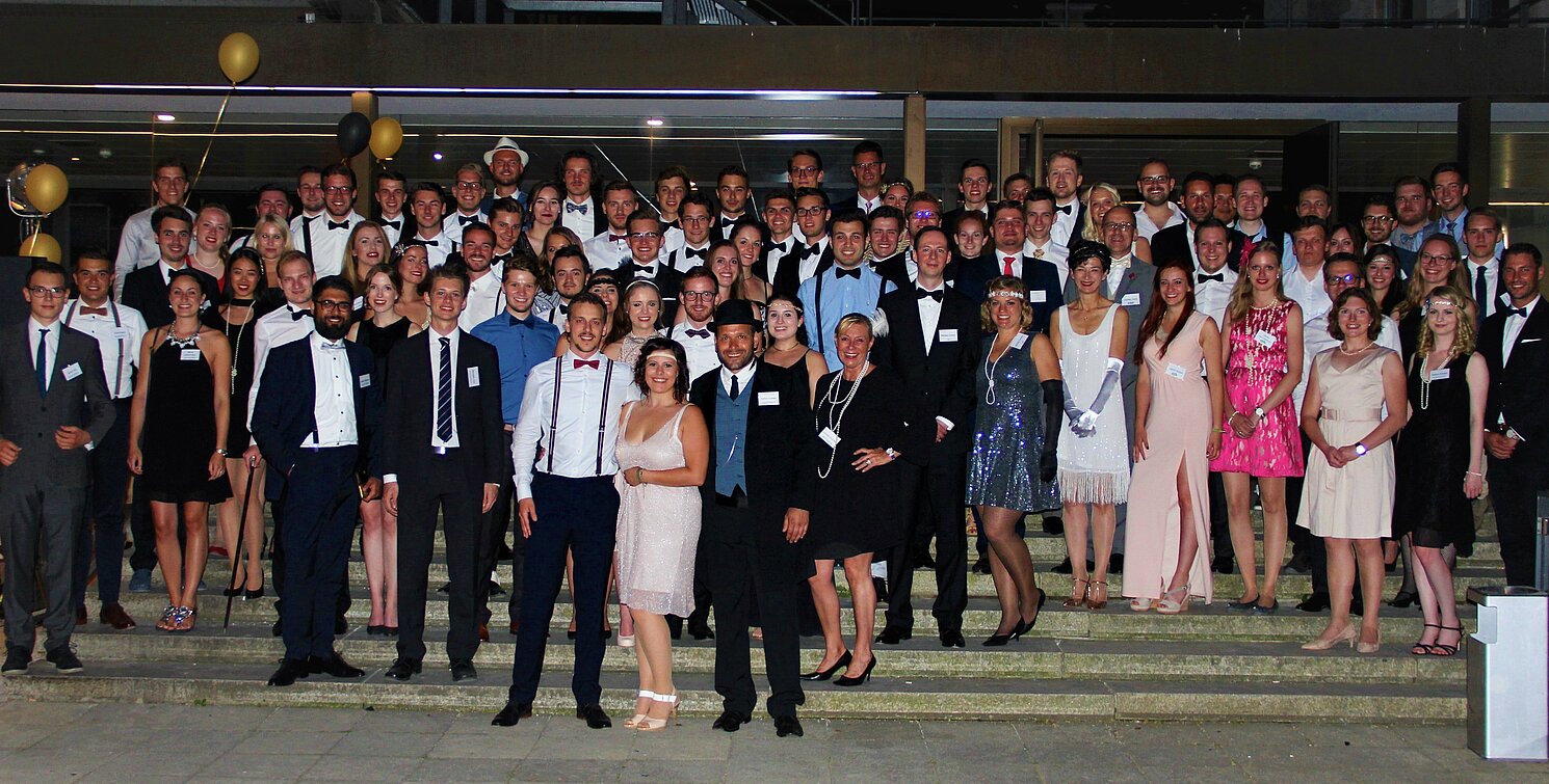 25 Jahre studentische Unternehmensberatung wurden im Parkside gebührend gefeiert. Foto: intouchCONSULT e.V. 