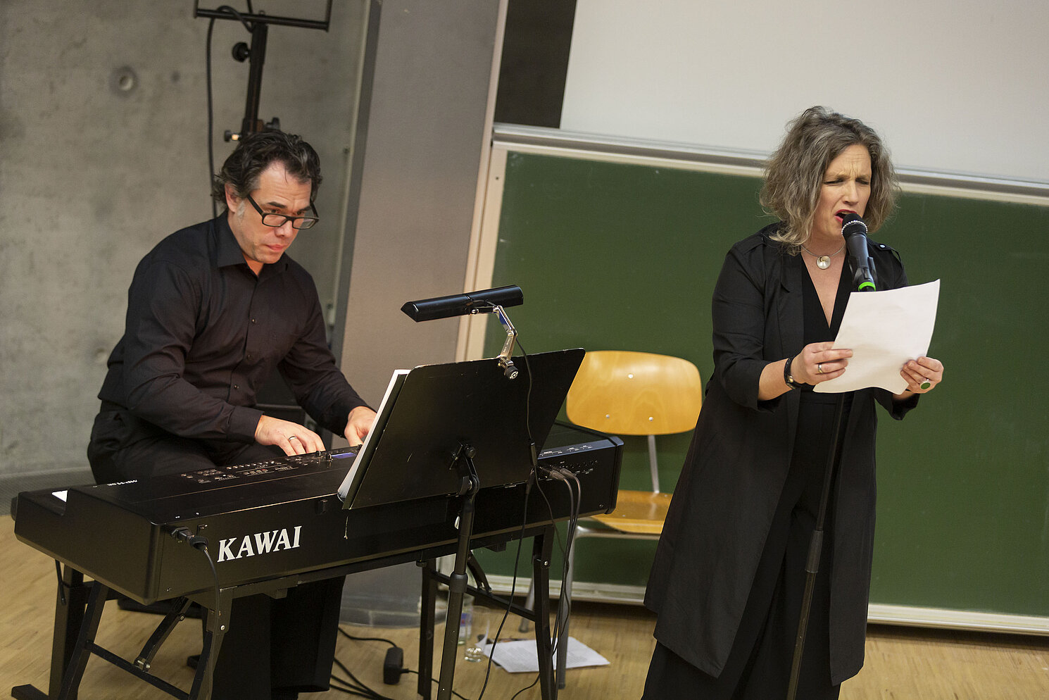 Für die passende musikalische Umrahmung war bestens gesorgt. Fotos: OTH Regensburg / Florian Hammerich