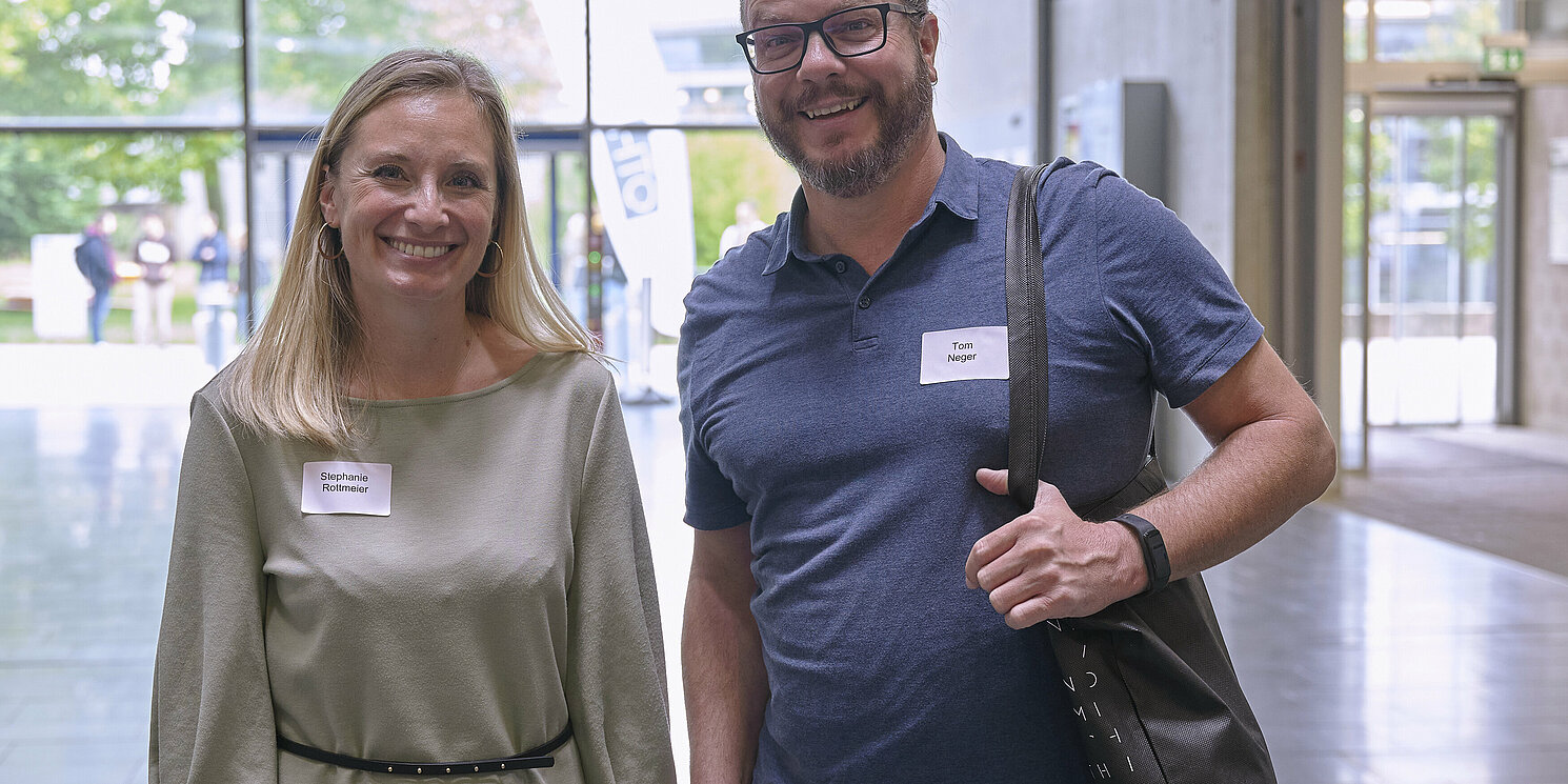 Moderatorin und Workshopleiter