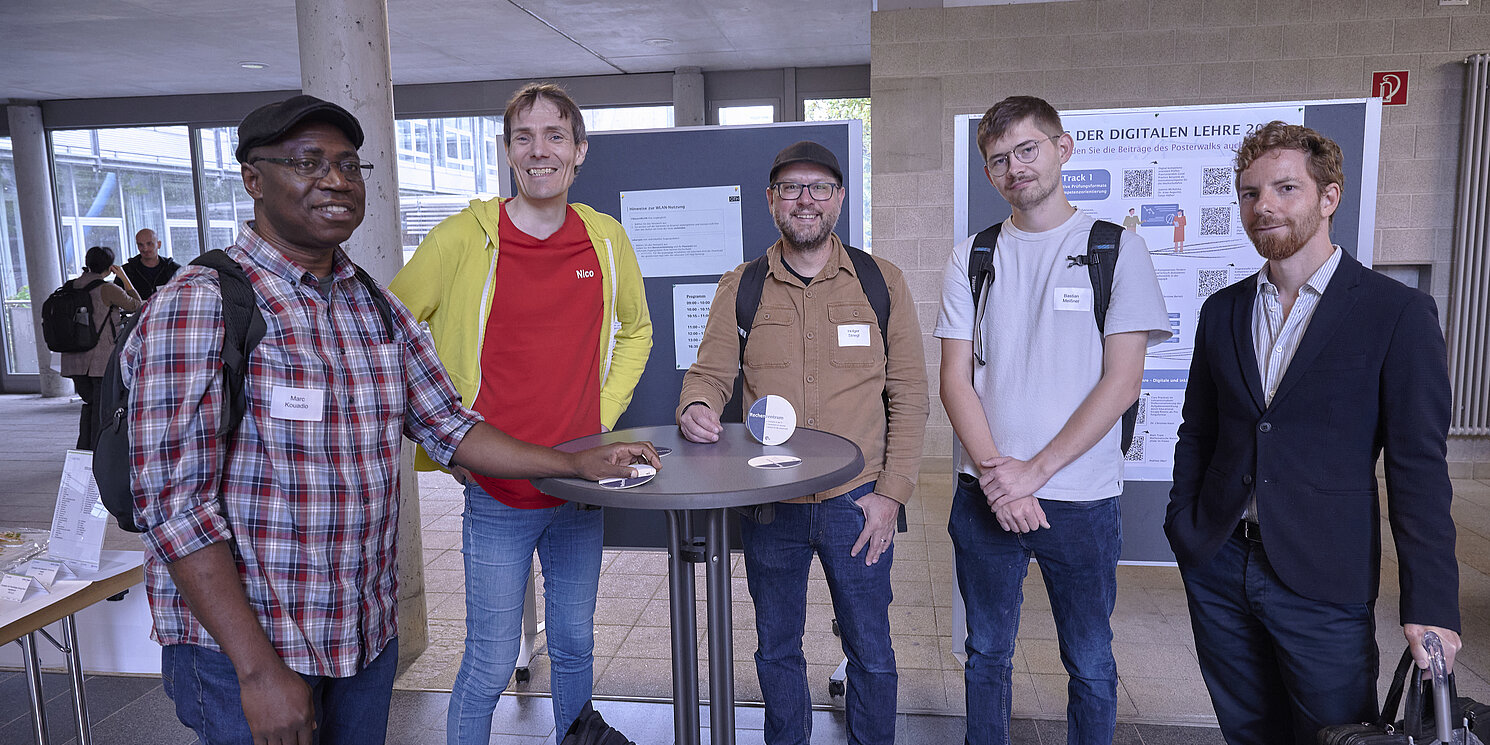 Teilnehmer (Gruppenfoto)