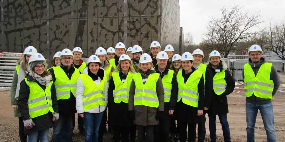 Das Bild zeigt den Alumni Stammtisch 2018