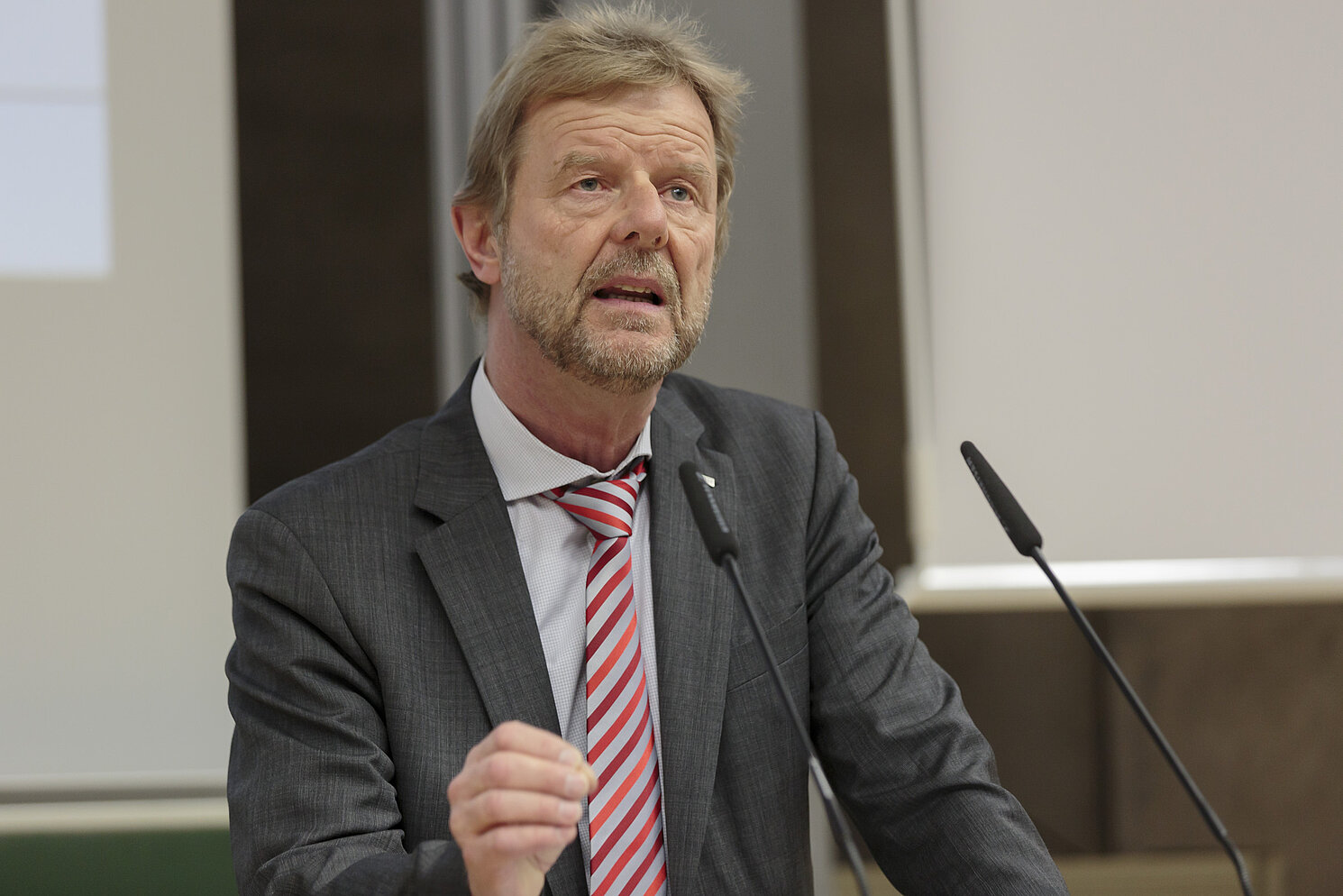 Prof. Dr. Wolfgang Baier, Präsident der OTH Regensburg. Foto: OTH Regensburg / Florian Hammerich