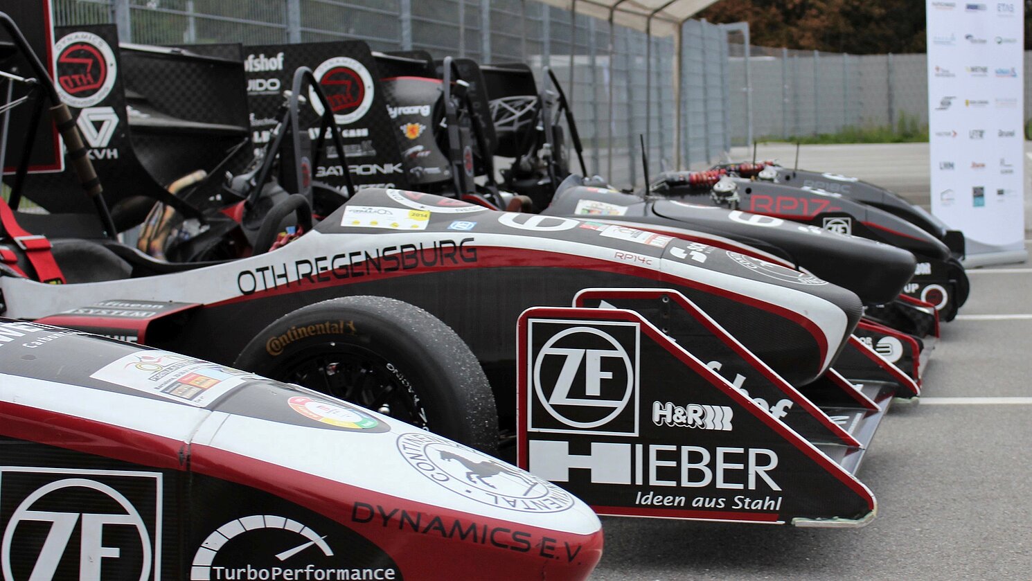 Mit den Rennboliden des Formula-Student-Teams der OTH Regensburg wurden schon einige Awards gewonnen. 