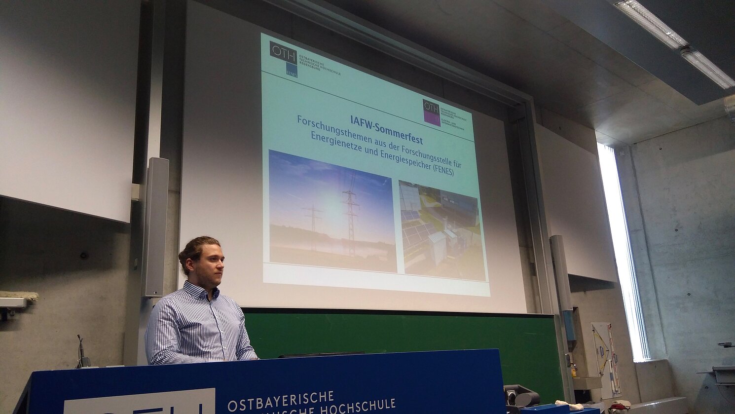 Das IAFW-Sommerfest an der OTH Regensburg bot 2019 auch eine Plattform für die Forschungsgruppen der Forschungsstelle Energienetze und Energiespeicher (FENES). 