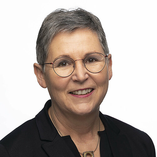 Prof. Dr. Meussling-Sentpali