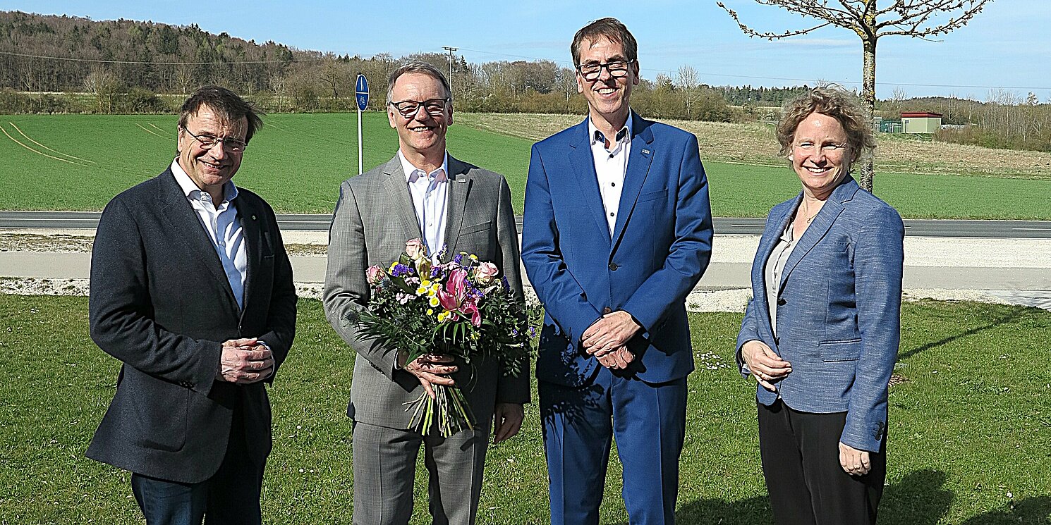 Gruppenfoto im Grünen
