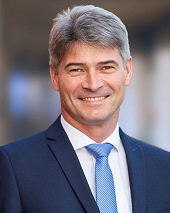 Prof. Dr.-Ing. Stefan Hierl