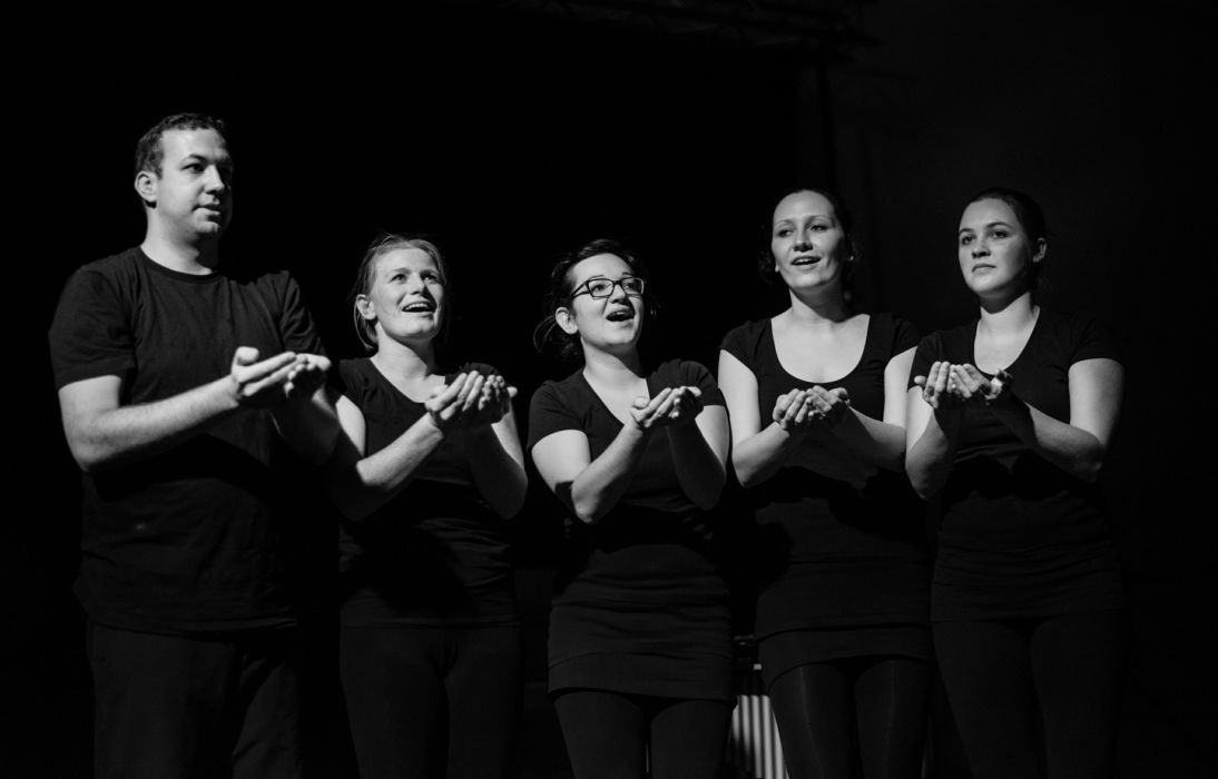music-moves-118.jpg