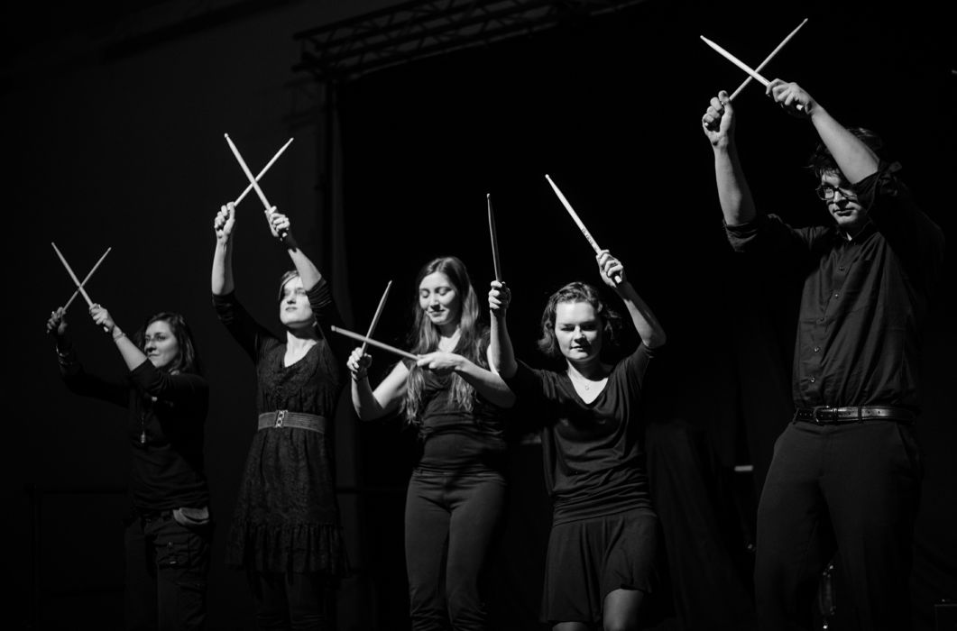 music-moves-122.jpg