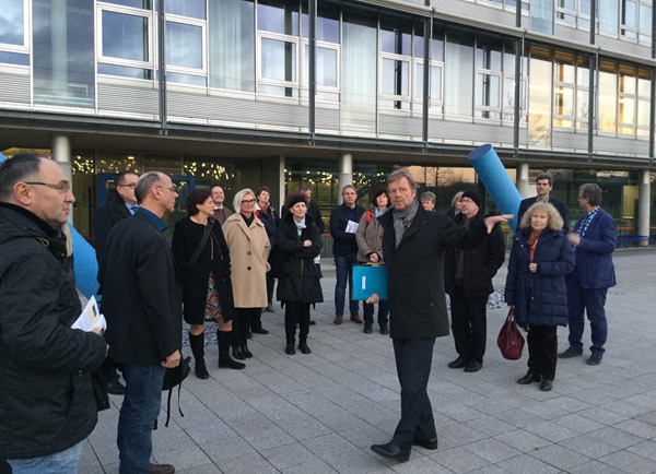 Präsident Prof. Dr. Wolfgang Baier stellt die OTH Regensburg vor. Foto: Ute Schwarz, IHK Regensburg.