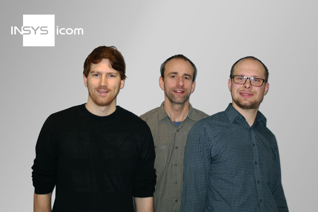 Studenten entwickeln smarte Software bei INSYS icom. Foto: INSYS icom