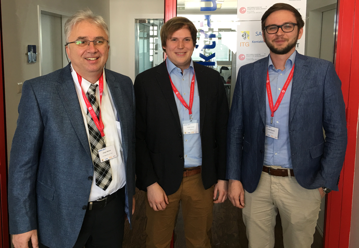 FORMUS³IC-Team der OTH Regensburg, v.l.n.r. Prof. Dr. Jürgen Mottok, Doktorand Tobias Langer und Doktorand Lukas Osinski. Foto: OTH Regensburg