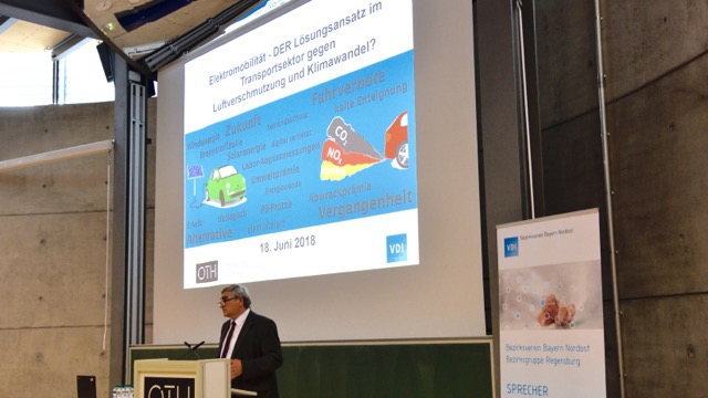 Über die Sicht des deutschen Bundestags zur Elektromobilität sprach Karl Holmeier, Mitglied des deutschen Bundestags (MdB).