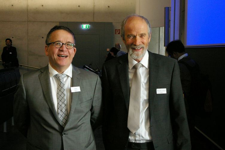 Die Veranstalter M. Greim und W. Kusterle (rechts).