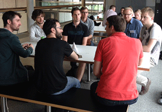 Austausch zum Thema "Kooperative Promotion" in der Kleingruppenphase. Foto: OTH Regensburg