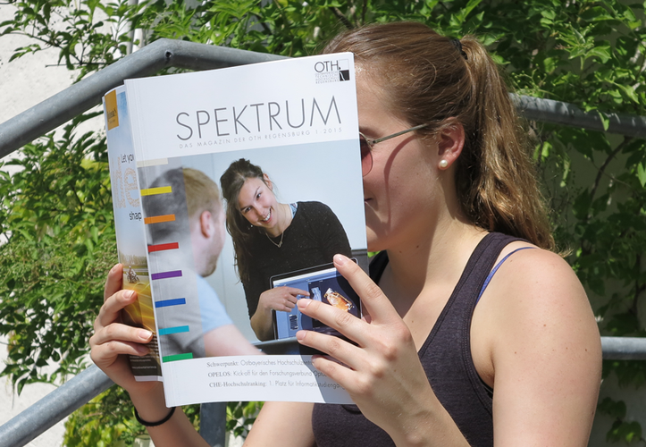 Das Hochschulmagazin Spektrum 1.2015  ist erschienen und an allen gängigen Auslageflächen sowie am Infopoint in der Seybothstraße oder als E-Paper erhältlich. Foto: OTH Regensburg