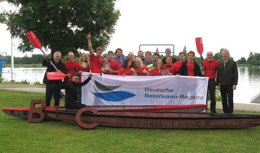 Das Regensburger Betonkanuteam 2015. Foto: OTH Regensburg